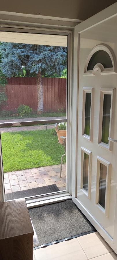 Green Garden Apartment Ingyenes Zart Parkoloval Seghedin Exterior foto